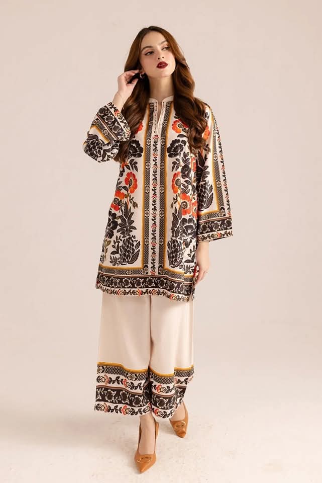 Most trending dark floral